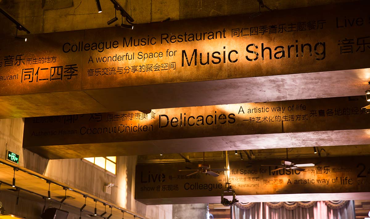 ͬ���ļ��ϼ� ���в���/800�O/������